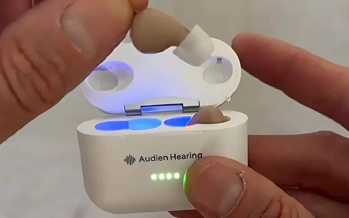 Doctors Warn: Hearing Loss Steals Your Memories (This Reverses The Damage)